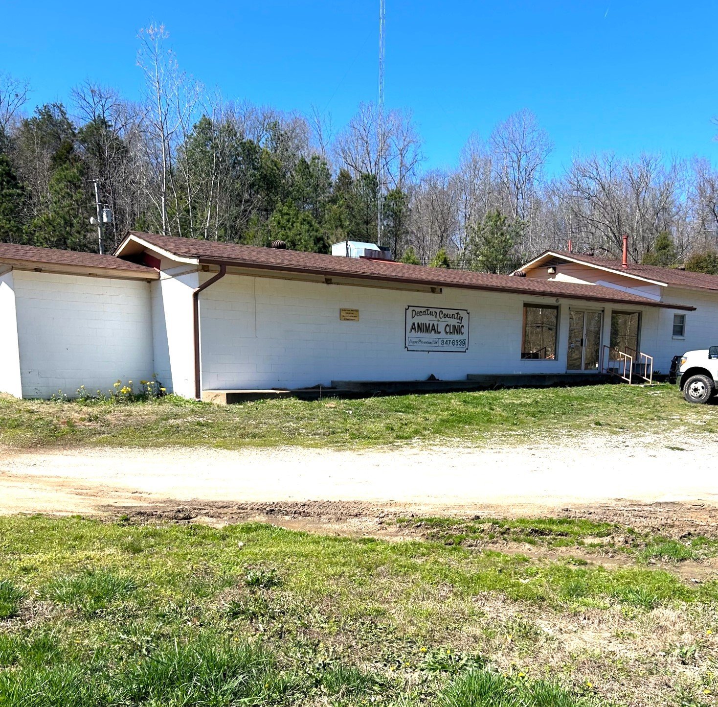 2190 Highway 641, Parsons, TN  38363