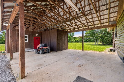 1351 Sumac Rd, Pulaski, TN  38478