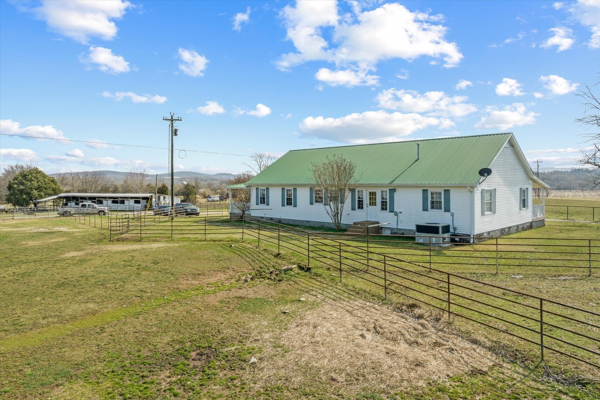 3261 Bell Rd, Watertown, TN  37184