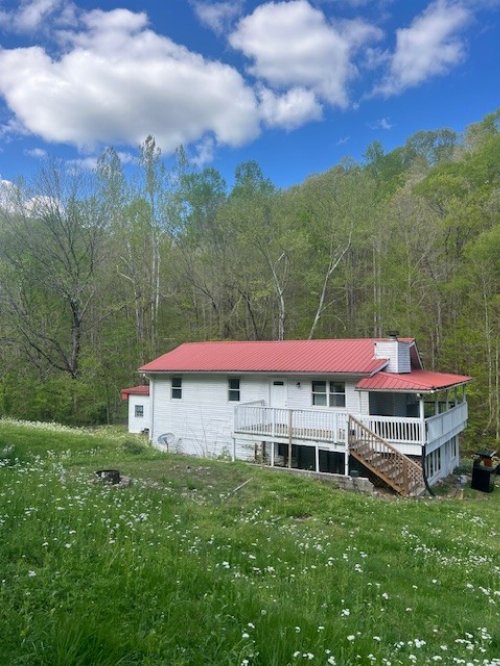 377 Flat Ridge Rd, Goodlettsville, TN  37072