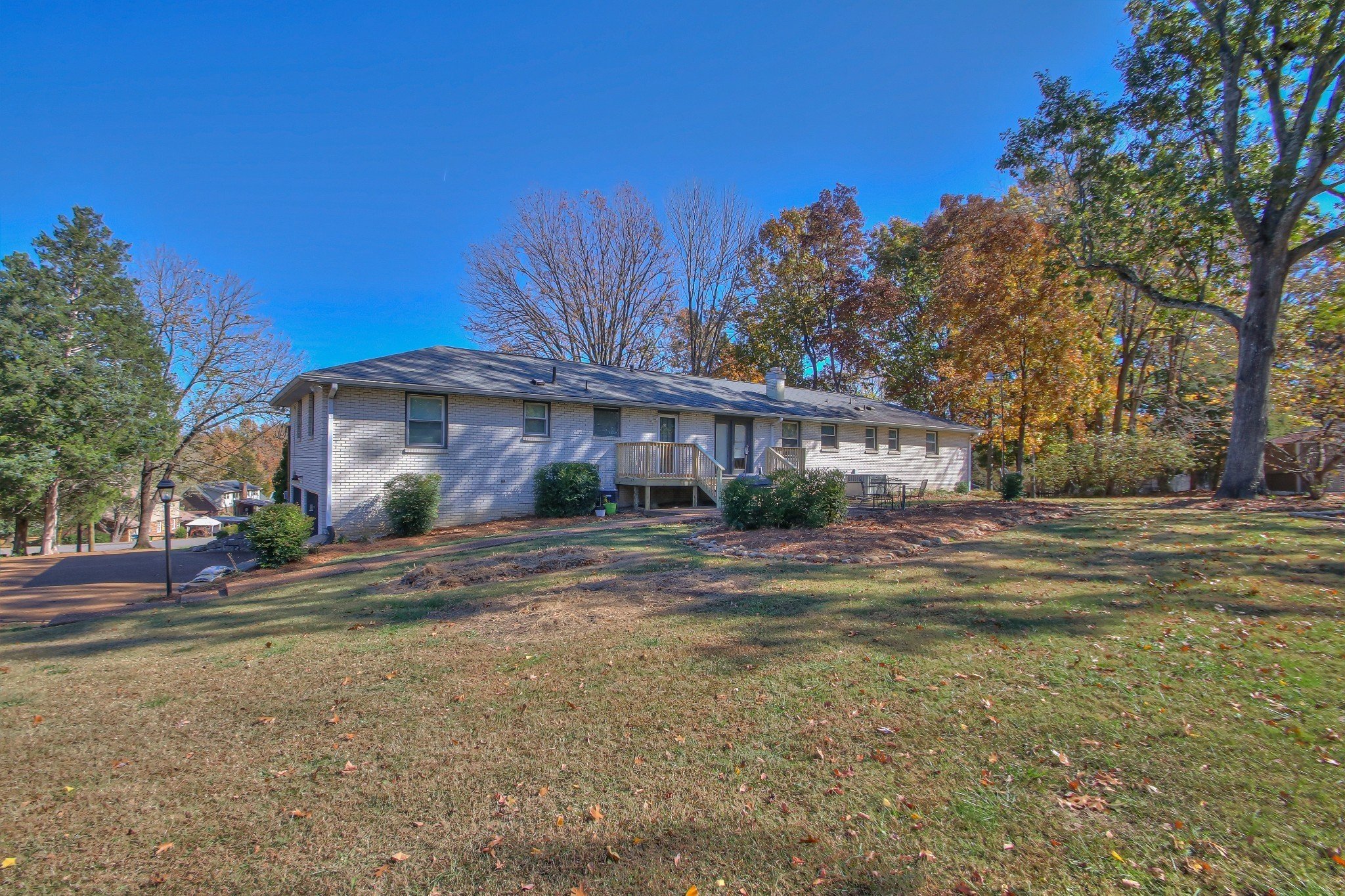 4037 Lake Parkway Ct, Hermitage, TN  37076