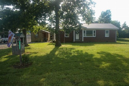 2794 Darnell Rd, Lewisburg, TN  37091