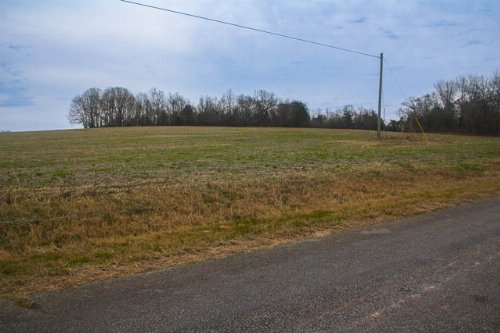 2794 Darnell Rd, Lewisburg, TN  37091