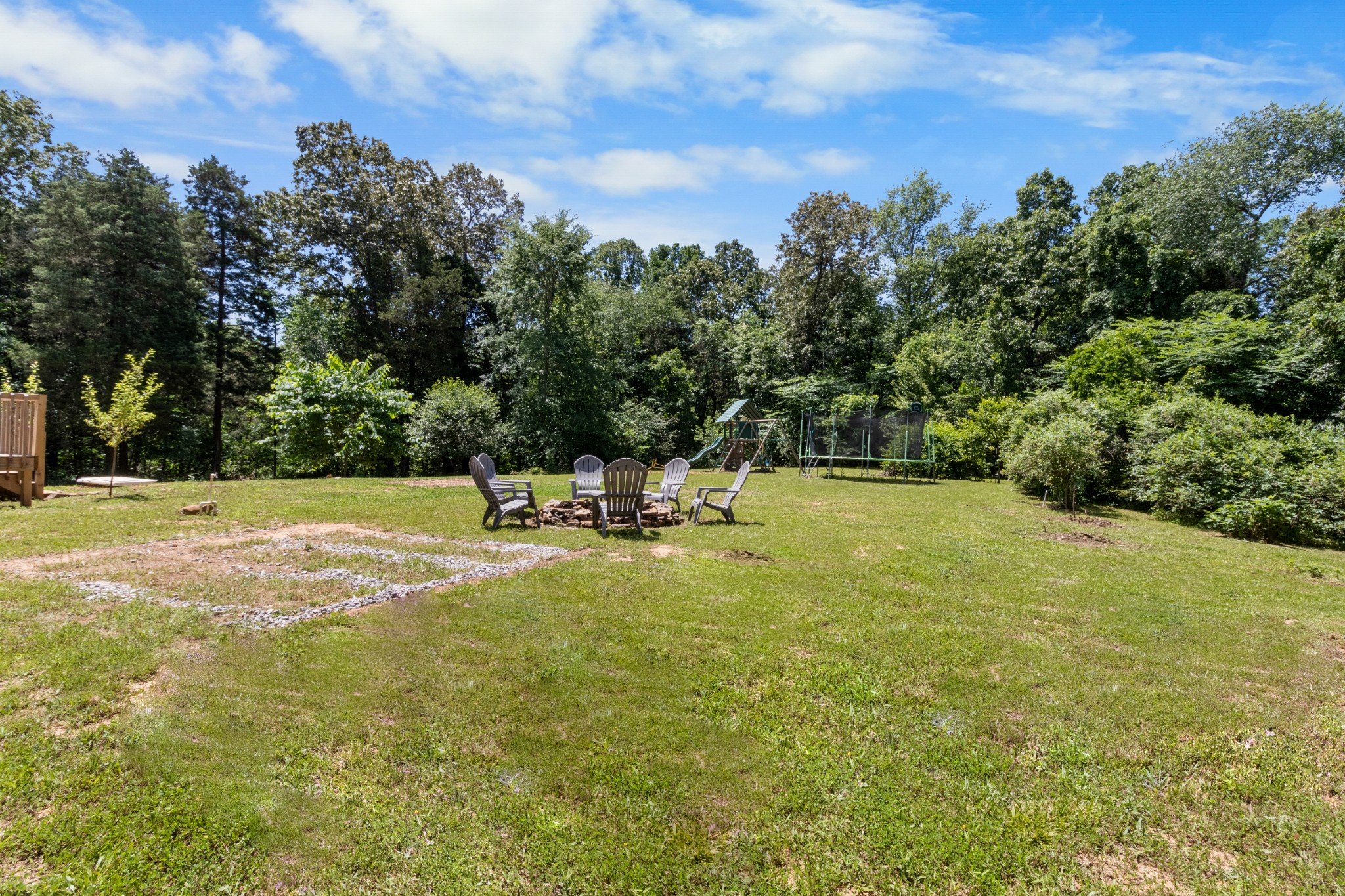 414 McGhee Branch Rd, Buchanan, TN  38222