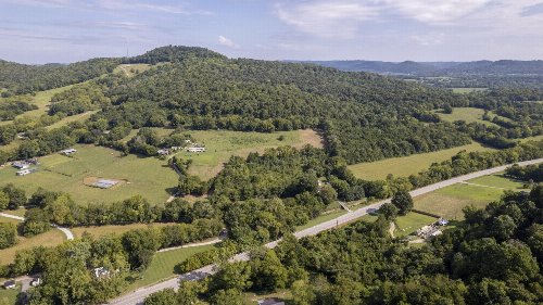 Badger Ln, Carthage, TN  37030