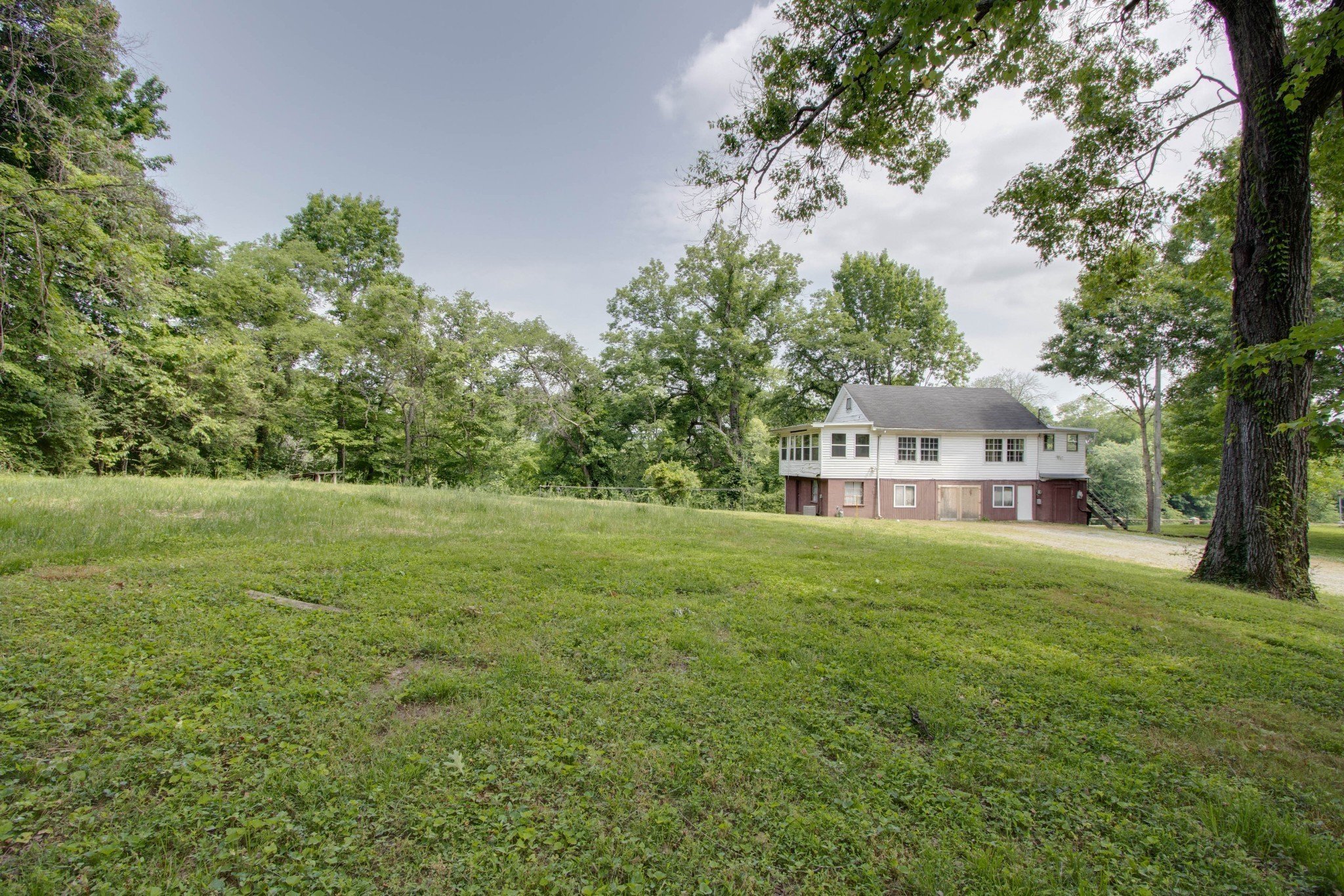 414 Munn Rd, Nashville, TN  37214