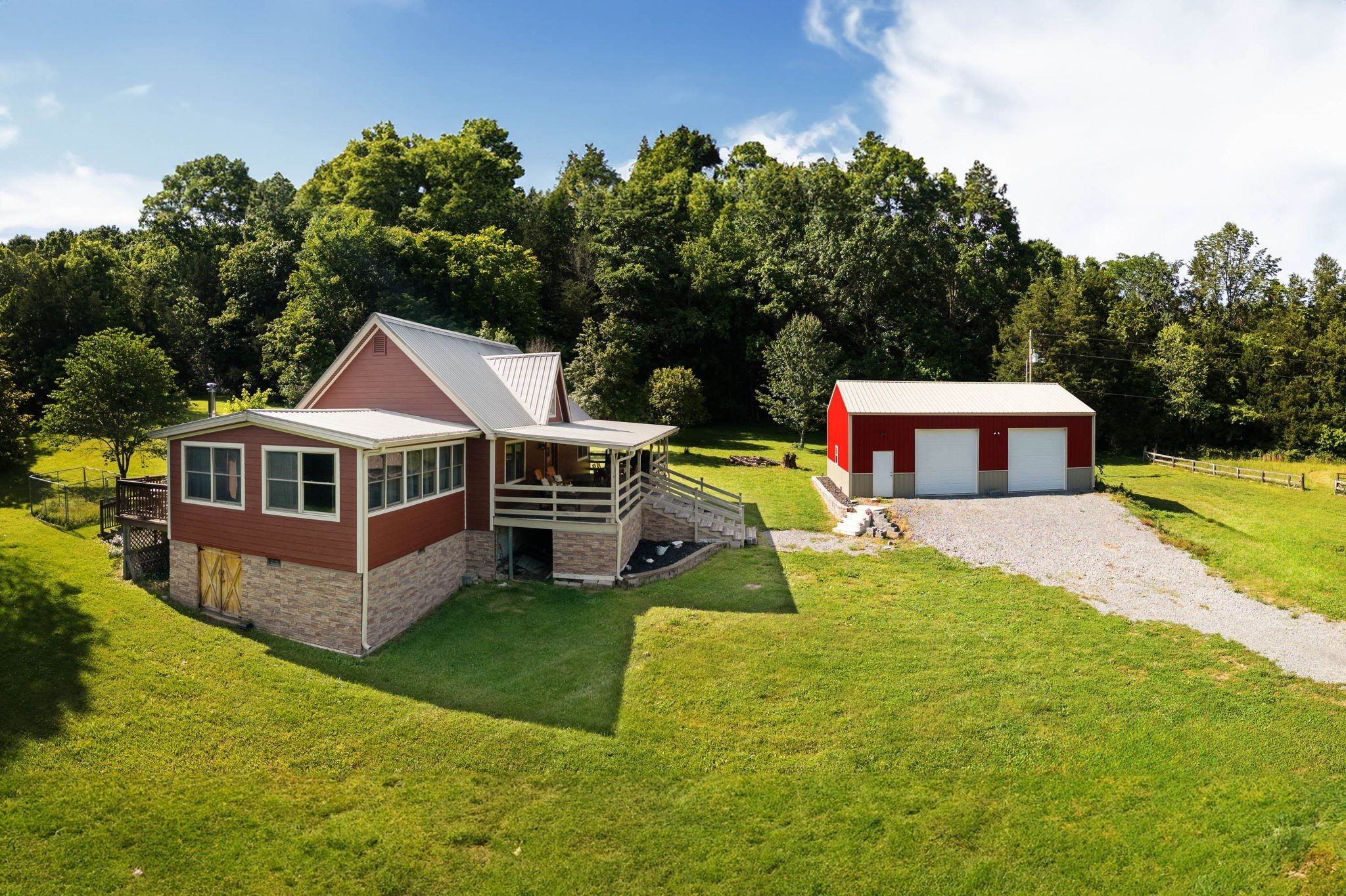 130 N Hunt Rd, Auburntown, TN  37016