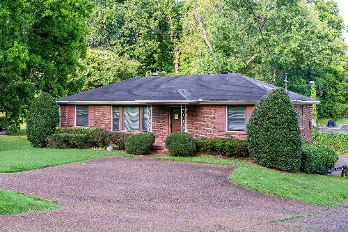 323 Emery Dr, Nashville, TN  37214