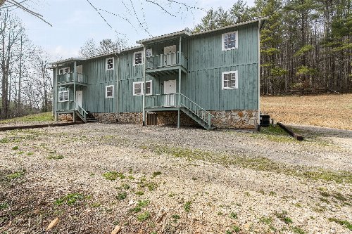 6672 Roan Creek Rd, Butler, TN  37640