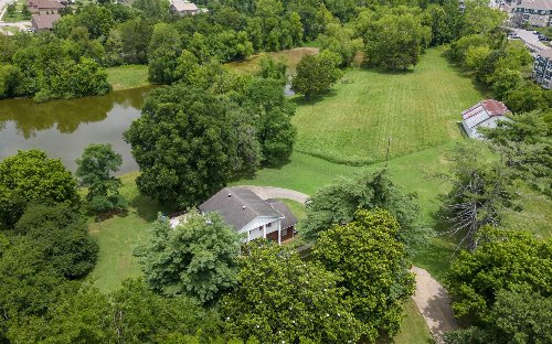 35 Prowell Lake Rd, Lebanon, TN  37087