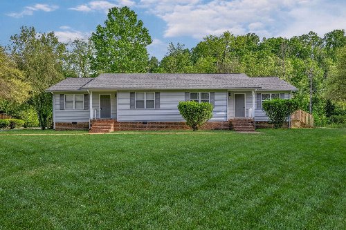 110 East Acres Avenue, Waverly, TN  37185