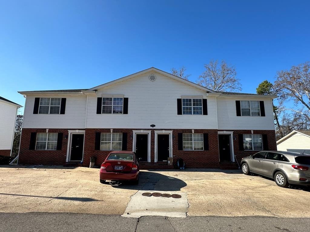 855 Brown, Cleveland, TN  37311