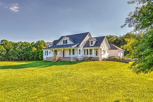 500 Old Pencil Mill Road, Chapel Hill, TN  37034