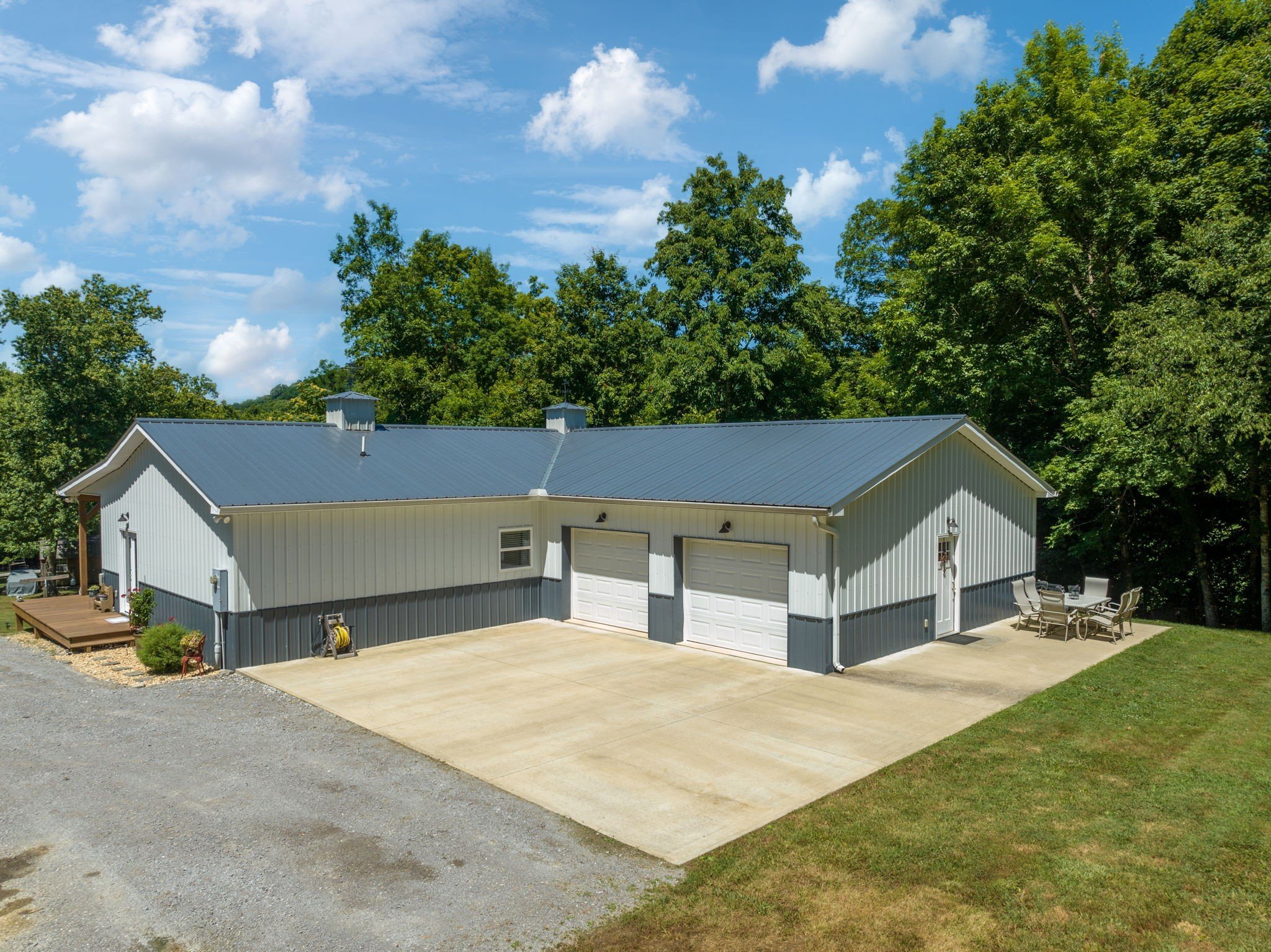 21 Maynard Hollow Ln, Lancaster, TN  38569