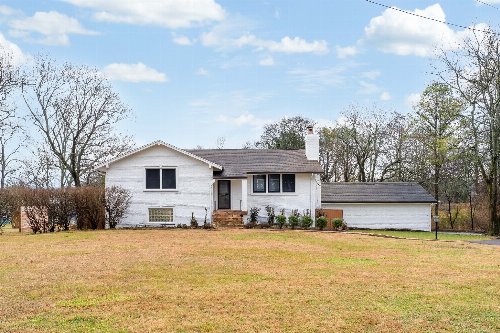 417 Sanders Ferry Rd, Hendersonville, TN  37075