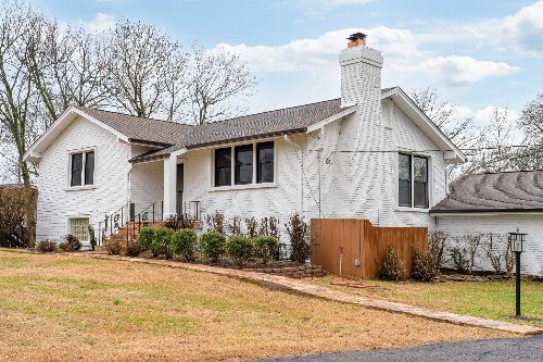 417 Sanders Ferry Rd, Hendersonville, TN  37075