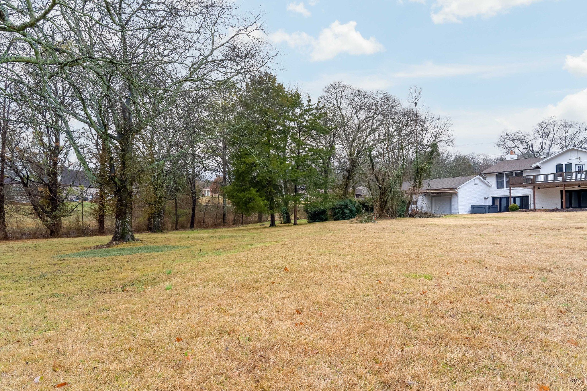 417 Sanders Ferry Rd, Hendersonville, TN  37075