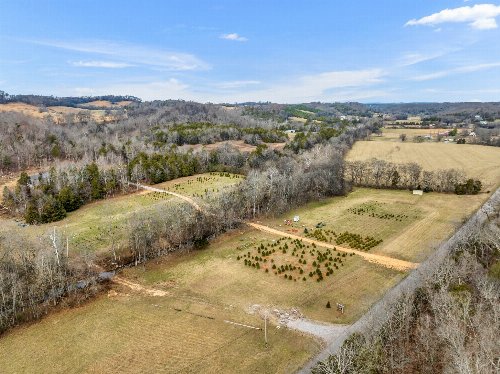 1205 Bear Creek Rd, Culleoka, TN  38451