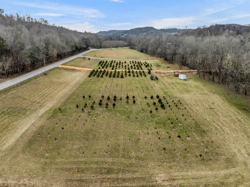 1205 Bear Creek Rd, Culleoka, TN  38451