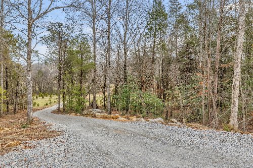 1205 Bear Creek Rd, Culleoka, TN  38451