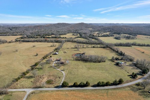 420 Sinking Creek Rd, Petersburg, TN  37144