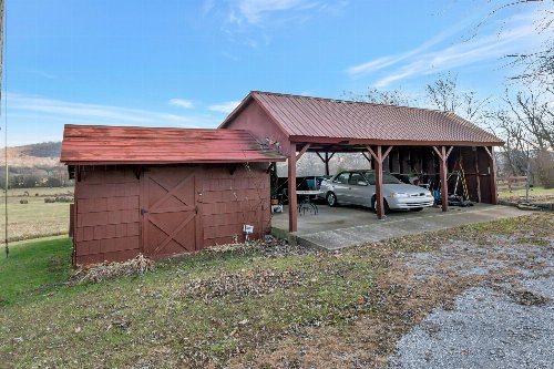 420 Sinking Creek Rd, Petersburg, TN  37144