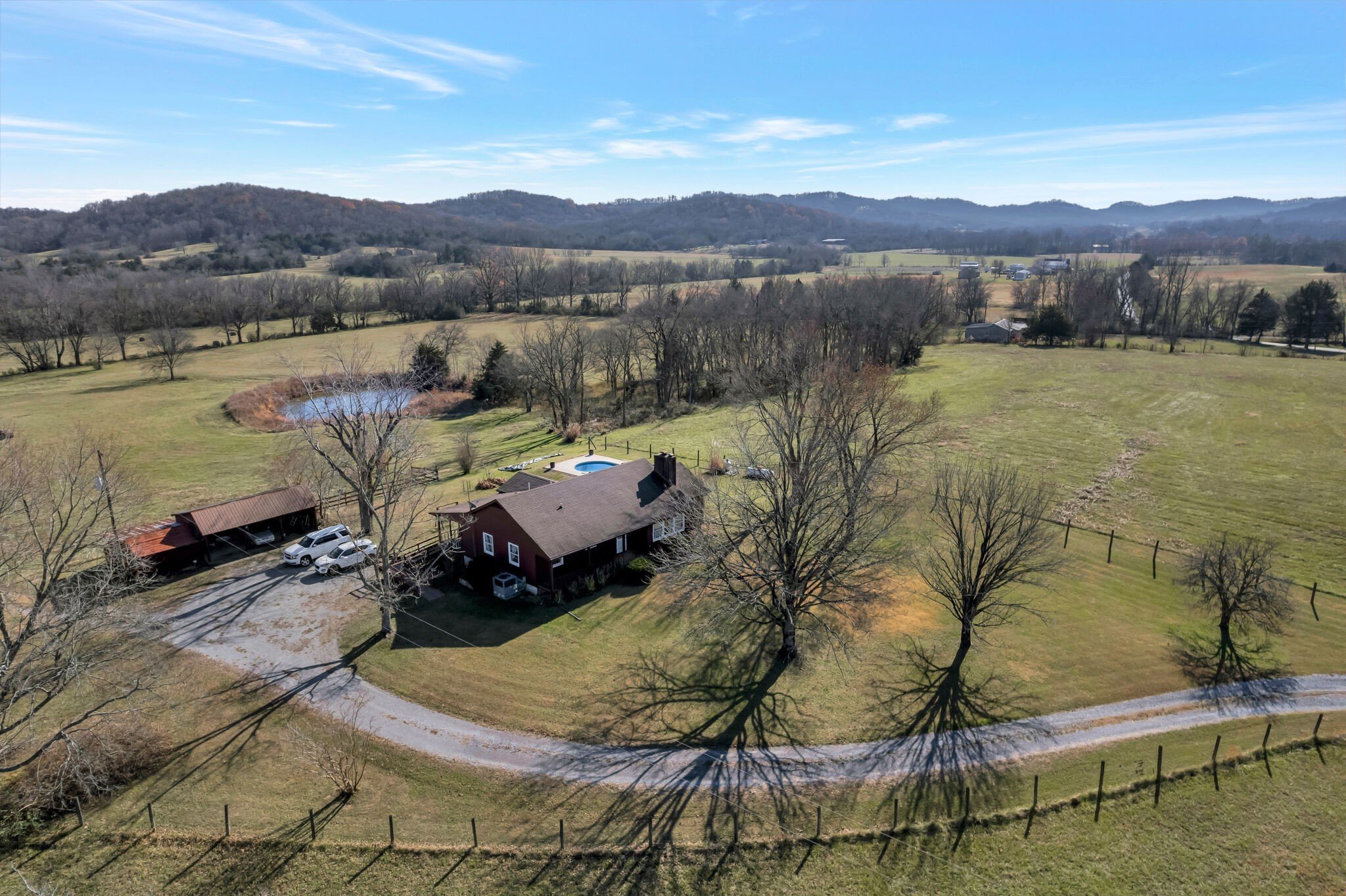 420 Sinking Creek Rd, Petersburg, TN  37144