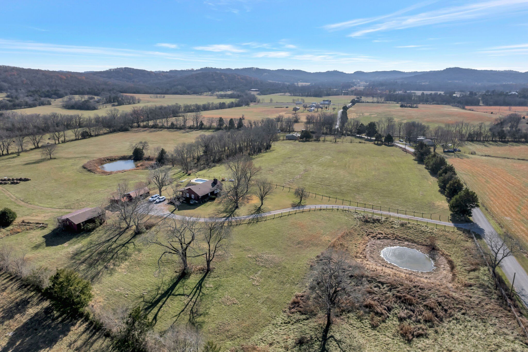 420 Sinking Creek Rd, Petersburg, TN  37144