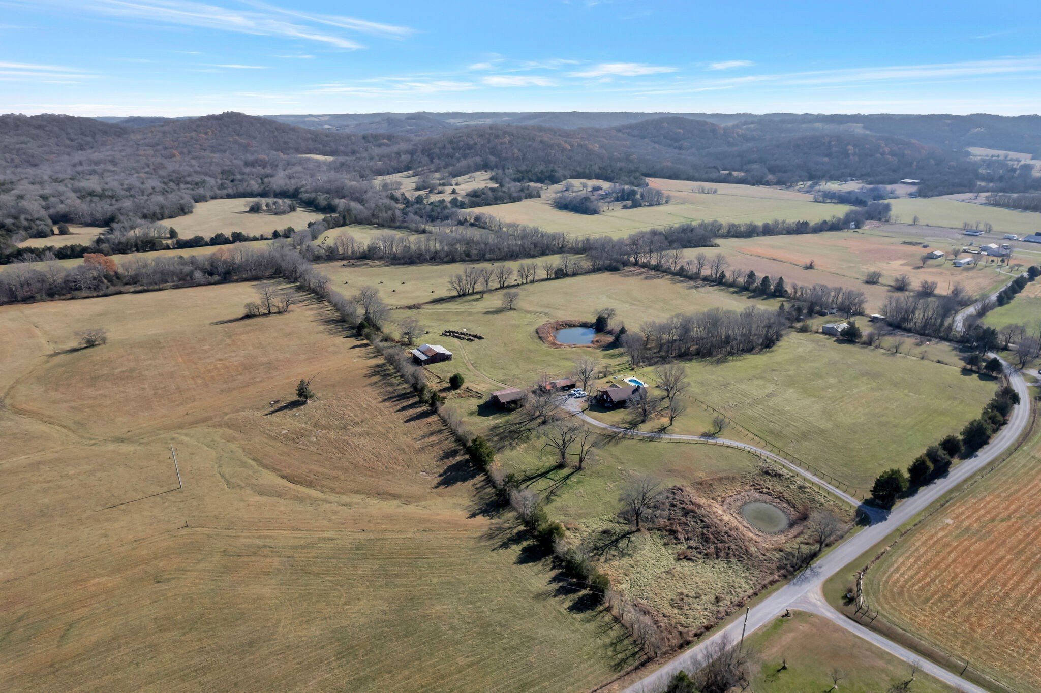 420 Sinking Creek Rd, Petersburg, TN  37144