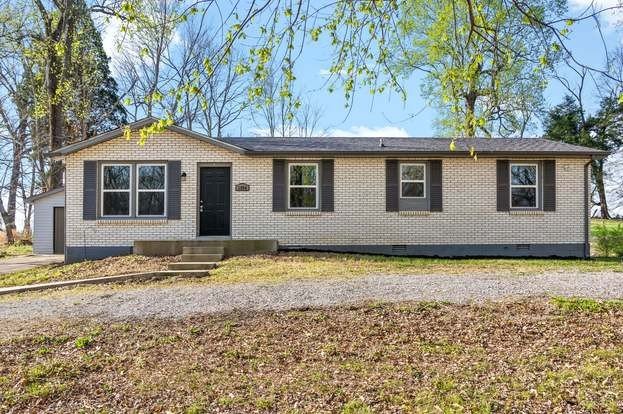 1986 Laura Dr, Clarksville, TN  37042