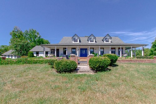 1480 Old Hunters Point Pike, Lebanon, TN  37087