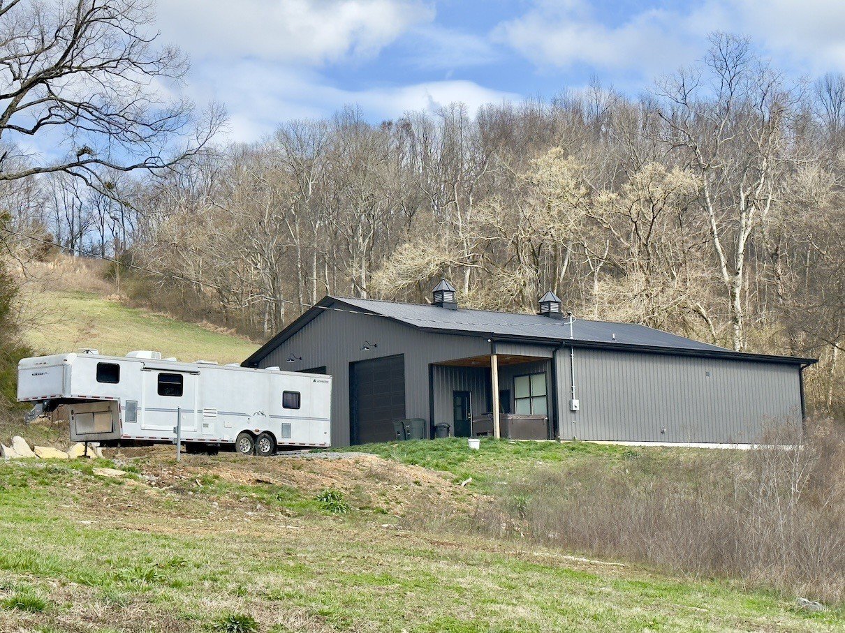 380 Puncheon Camp Rd, Bell Buckle, TN  37020