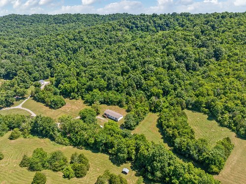 30 Maynard Hollow Ln, Lancaster, TN  38569