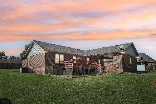 113 Laurelwood Dr, Shelbyville, TN  37160