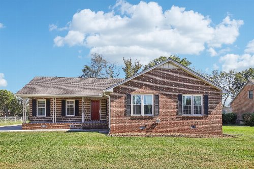 113 Laurelwood Dr, Shelbyville, TN  37160