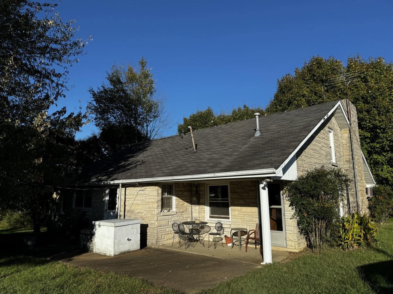 7635 Scottsville Rd, Lafayette, TN  37083