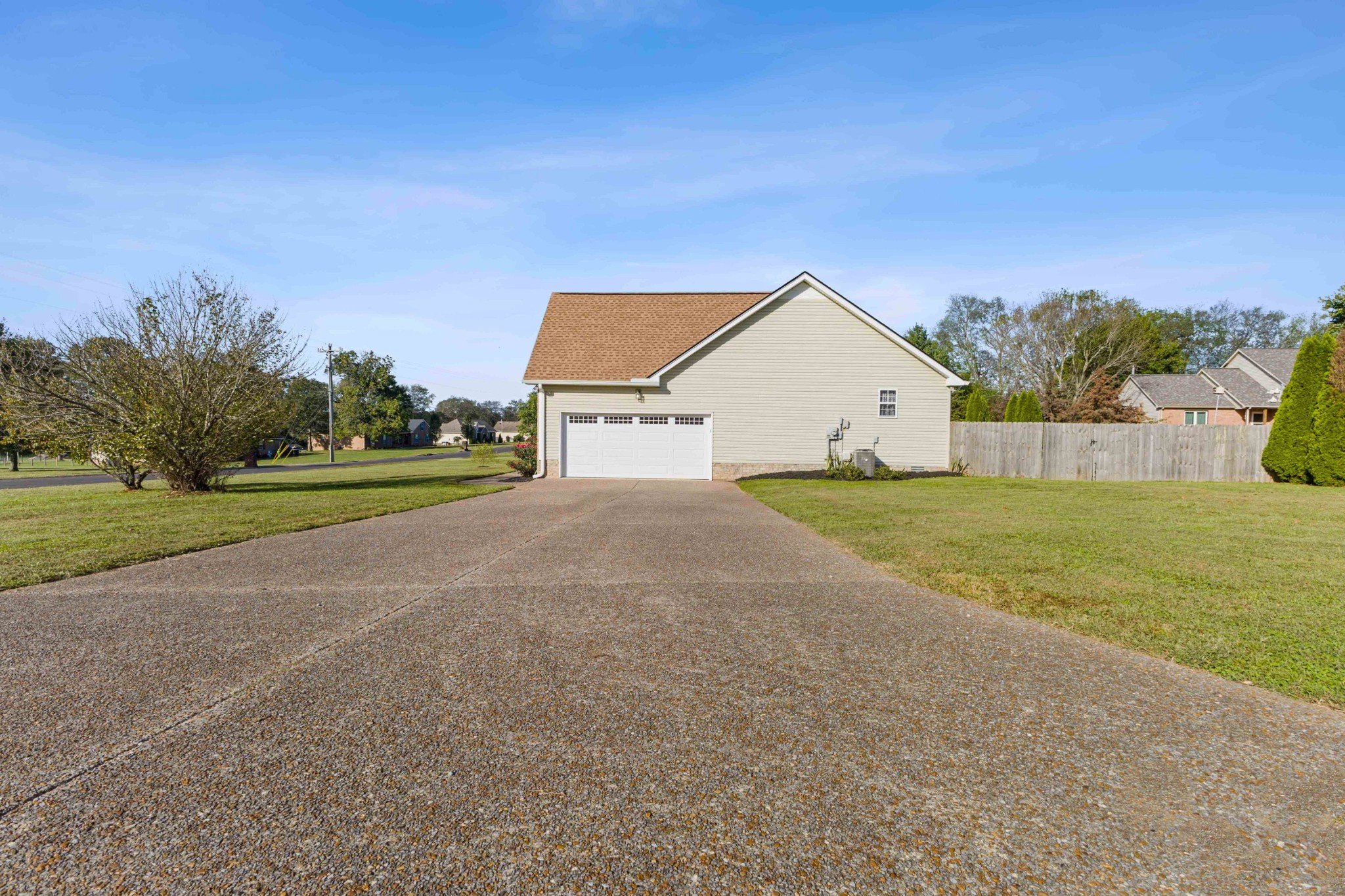 1001 Jade Ct, Castalian Springs, TN  37031