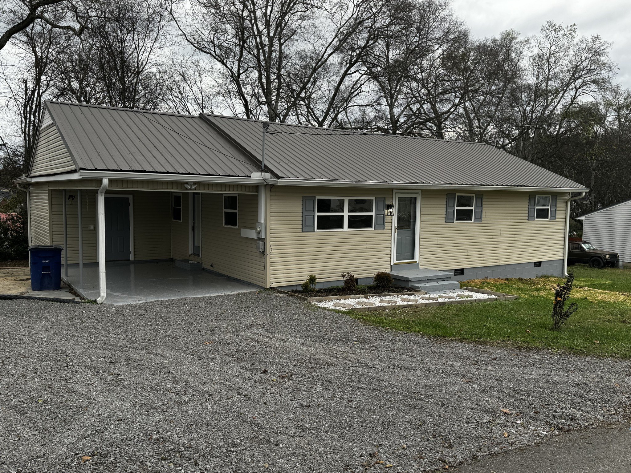 106 Methvin Dr, Shelbyville, TN  37160