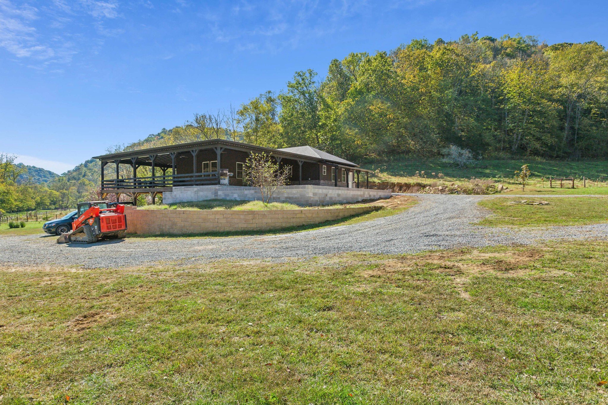 2658 Sycamore Valley Rd, Pleasant Shade, TN  37145