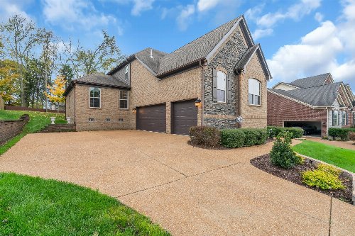 112 Fountain Brooke Dr, Hendersonville, TN  37075