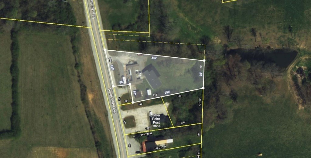 6826 Smithville Hwy, Silver Point, TN  38582