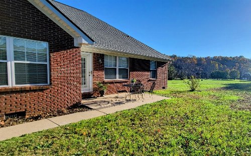 2041 Dowell Branch Rd, Columbia, TN  38401