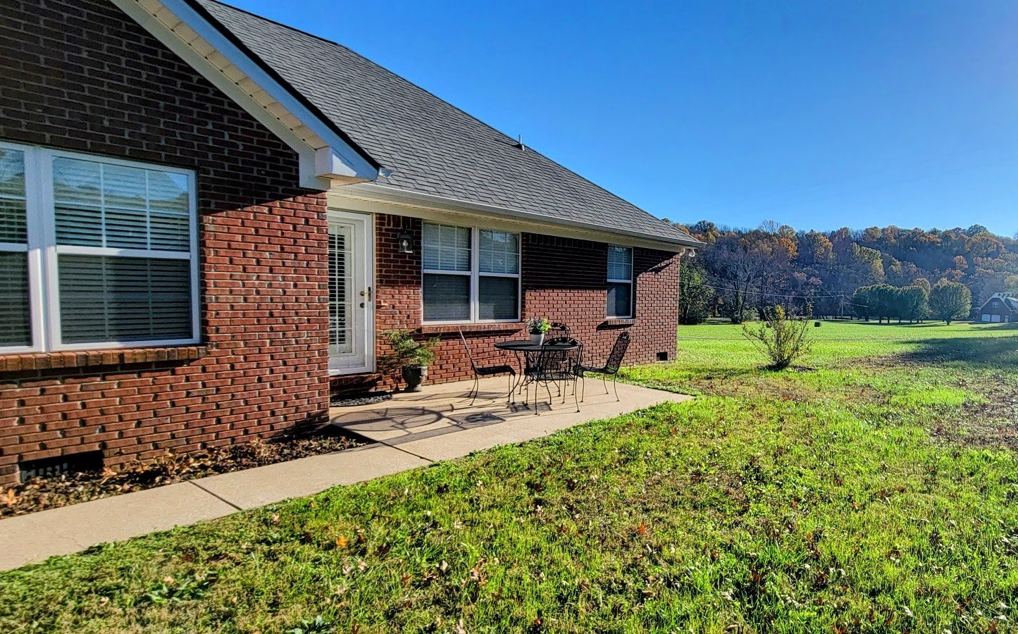 2041 Dowell Branch Rd, Columbia, TN  38401