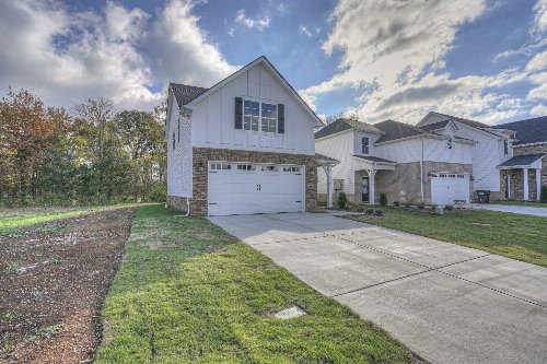 2101 Barringer Ln, Murfreesboro, TN  37128