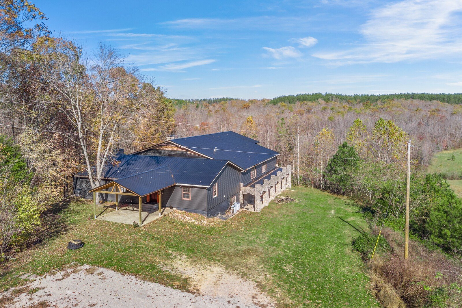 199 Toll Hollow Rd, Waynesboro, TN  38485