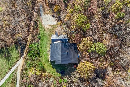 199 Toll Hollow Rd, Waynesboro, TN  38485