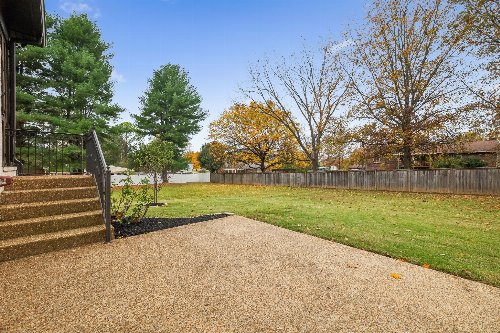 5029 Saundersville Rd, Old Hickory, TN  37138