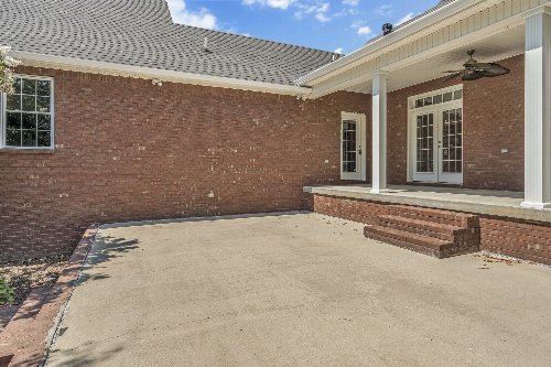 705 Thoroughbred Ln, Hartsville, TN  37074