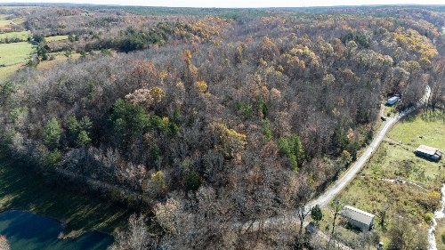 Moccasian Creek Rd, Waynesboro, TN  38485