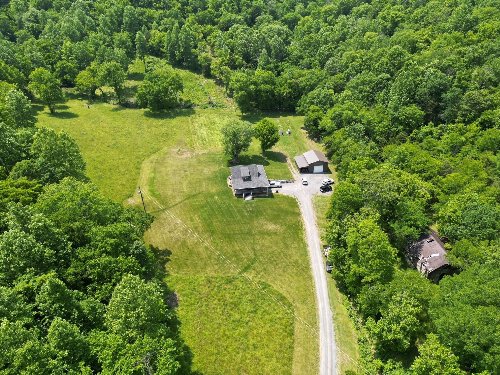 250 Woodard Hollow Ln, Gainesboro, TN  38562